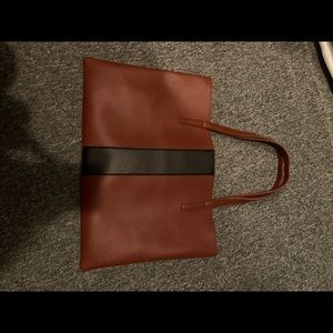 Vince Camuto tote bag
